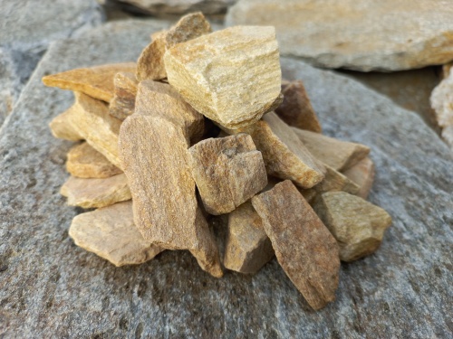 Златолит жёлтый декоративная каменная крошка купить в Республике Карелия