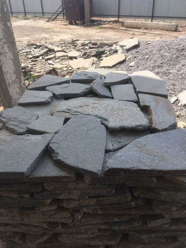 Златолит серебристый галтованный для лестниц купить в Республике Карелия